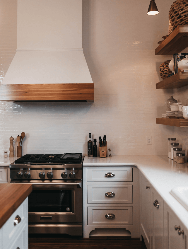 32 Traditional Kitchen Ideas That Stand the Test of Time