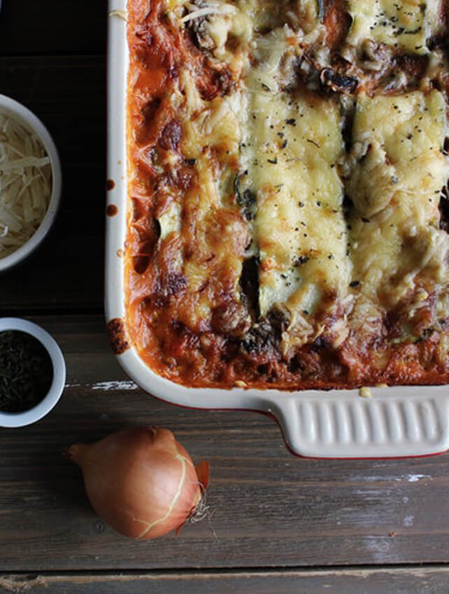 A Perfect Lasagna with Juicy Meat (Beef) Sauce - The Peach Kitchen