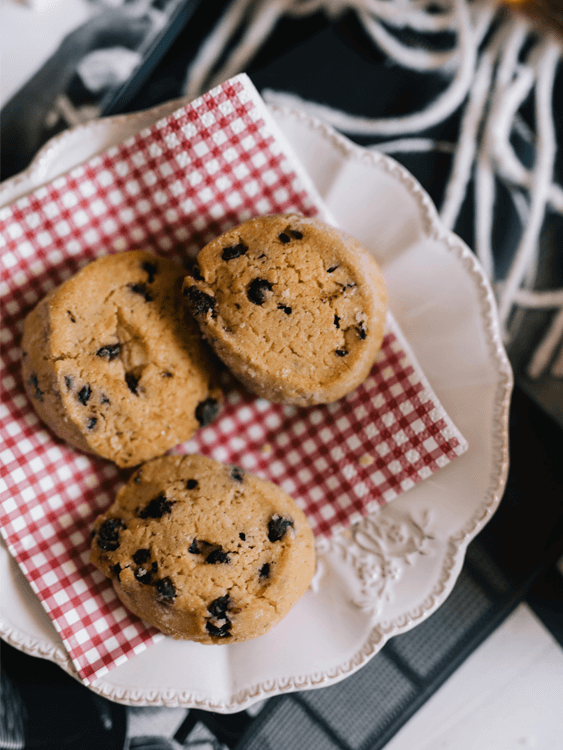 Air Fryer Chocolate Chip Cookies